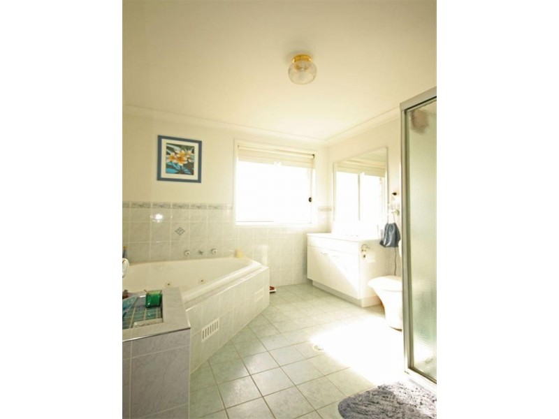 131 Longhurst Road, Minto Heights NSW 2566