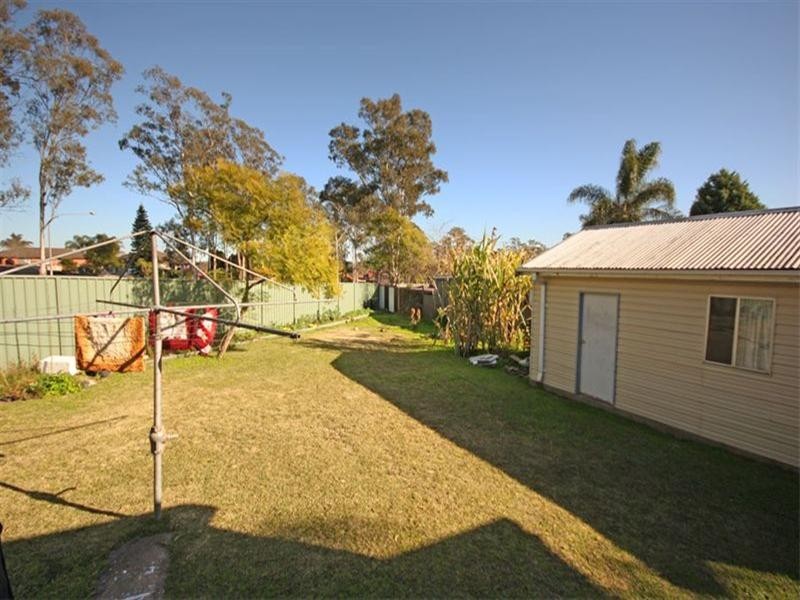 Macquarie Fields NSW 2564
