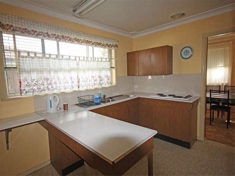18 Lawson Street, Campbelltown NSW 2560
