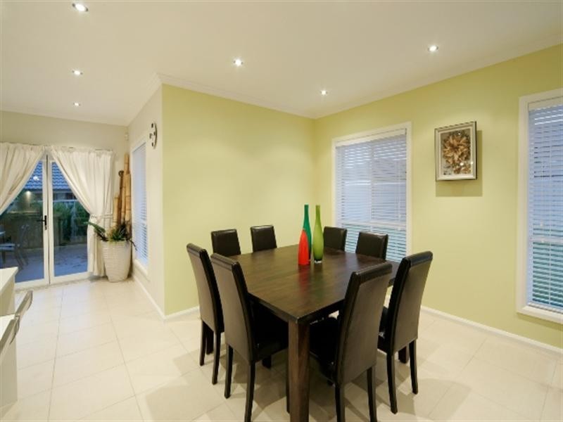 110 Holdsworth Drive, Narellan Vale NSW 2567