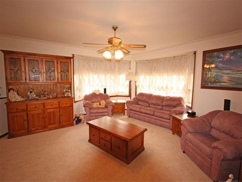 19 Kurrajong Circuit, Mount Annan NSW 2567