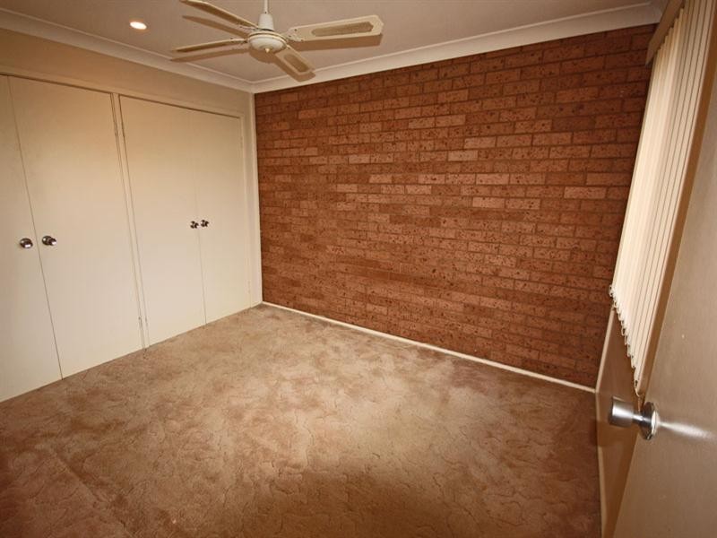 29 Campbell Close, Minto NSW 2566