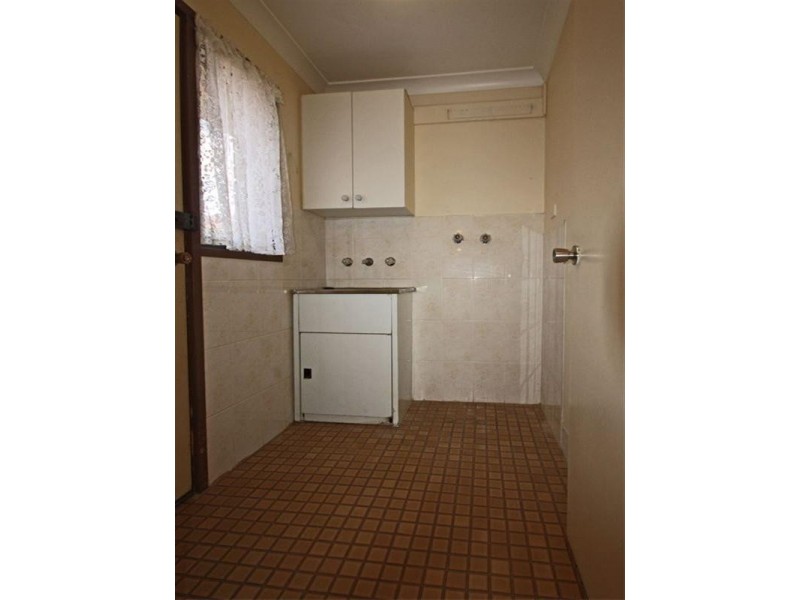 29 Campbell Close, Minto NSW 2566