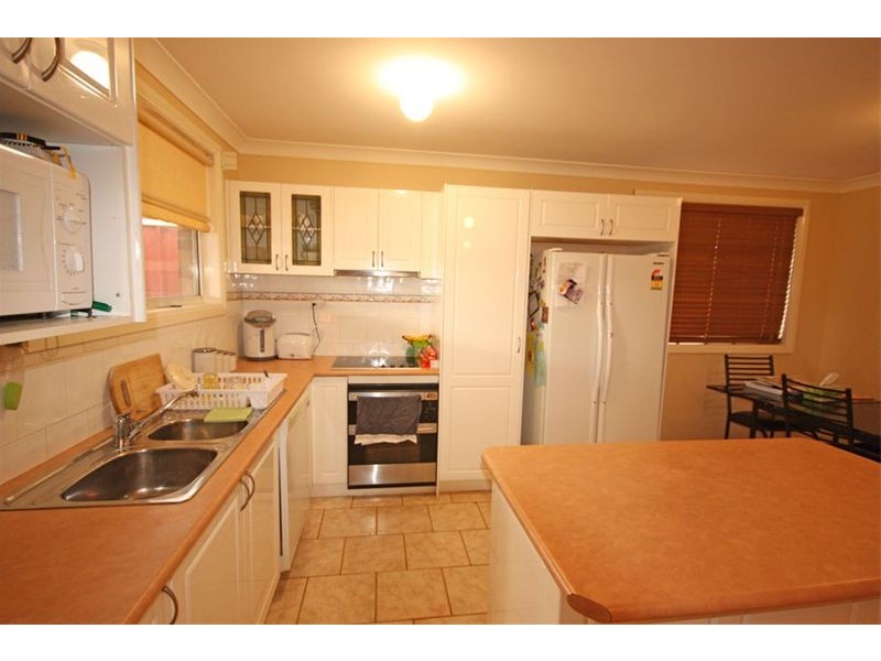 46 Horatio Street, Rosemeadow NSW 2560