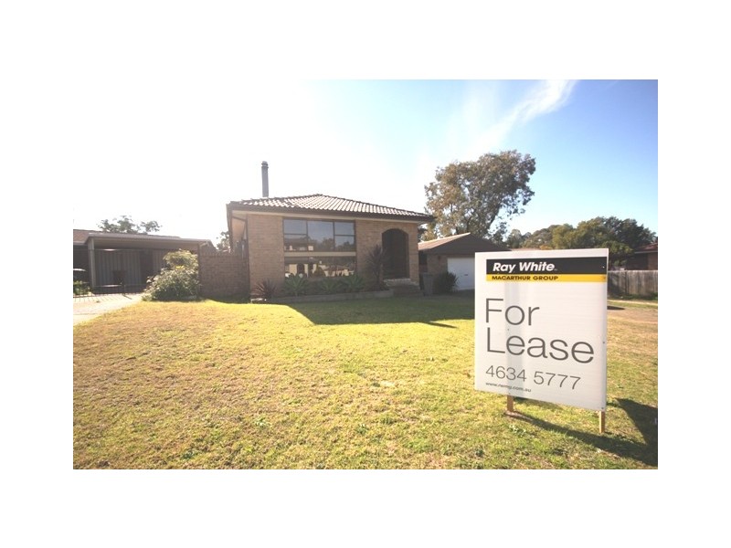 5 Malbec Place, Eschol Park NSW 2558