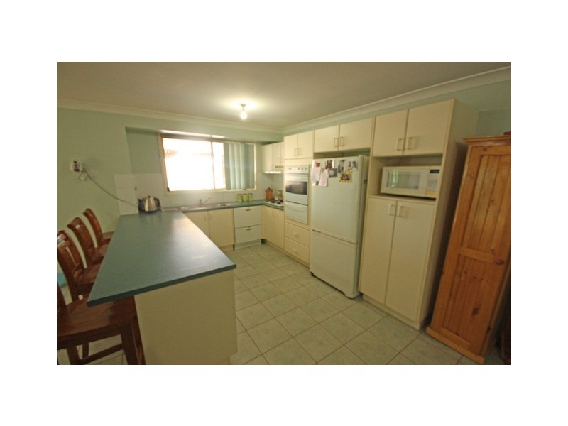 5 Francis Place, Currans Hill NSW 2567