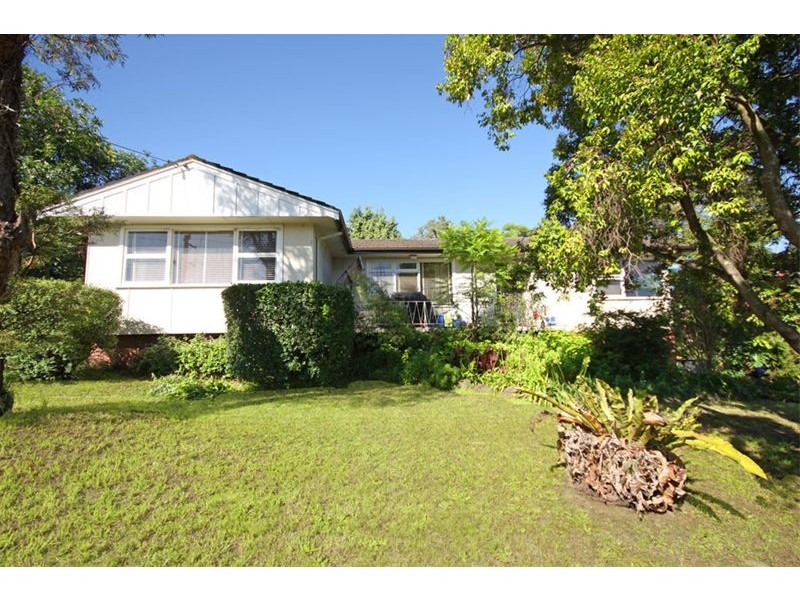 15 Ronald Street, Campbelltown NSW 2560