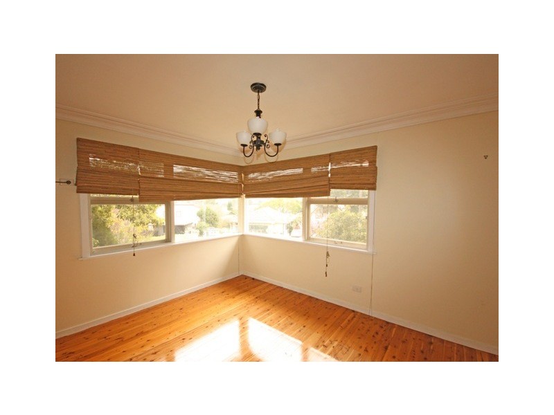 15 Ronald Street, Campbelltown NSW 2560