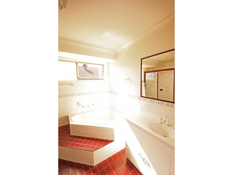 12 Kent Road, Narellan Vale NSW 2567