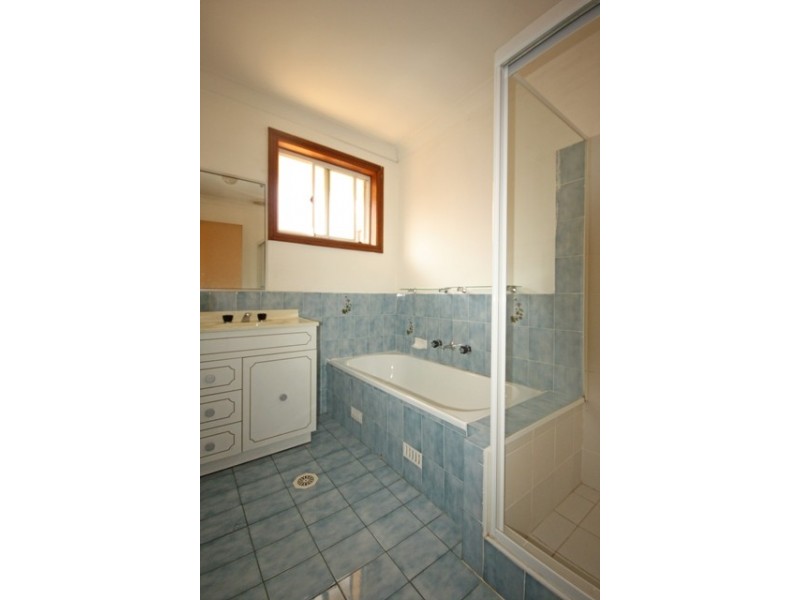 Macquarie Fields NSW 2564