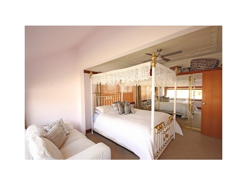 38 Chellaston Street, Camden NSW 2570