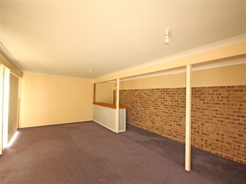 32 Twingleton Avenue, Ambarvale NSW 2560