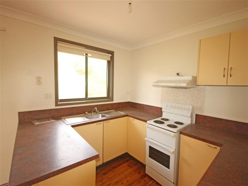 32 Twingleton Avenue, Ambarvale NSW 2560