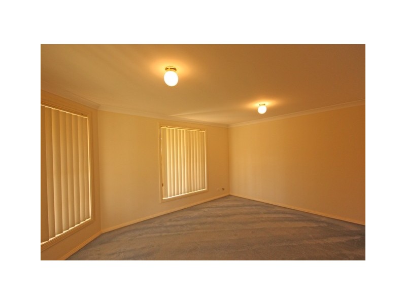 1 Tristania Place, Mount Annan NSW 2567