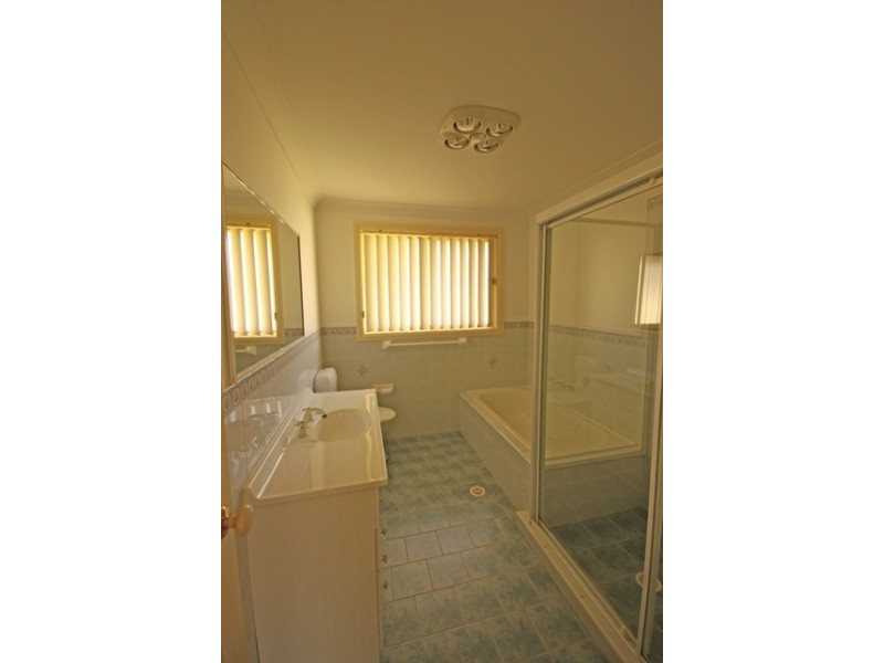 1 Tristania Place, Mount Annan NSW 2567