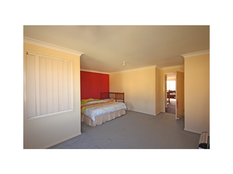 100 The Kraal Drive, Blair Athol NSW 2560