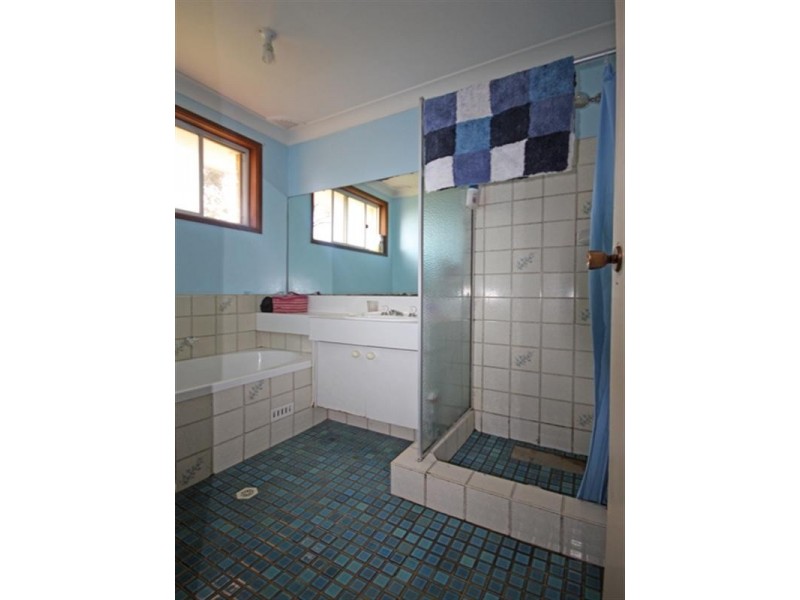 Ambarvale NSW 2560