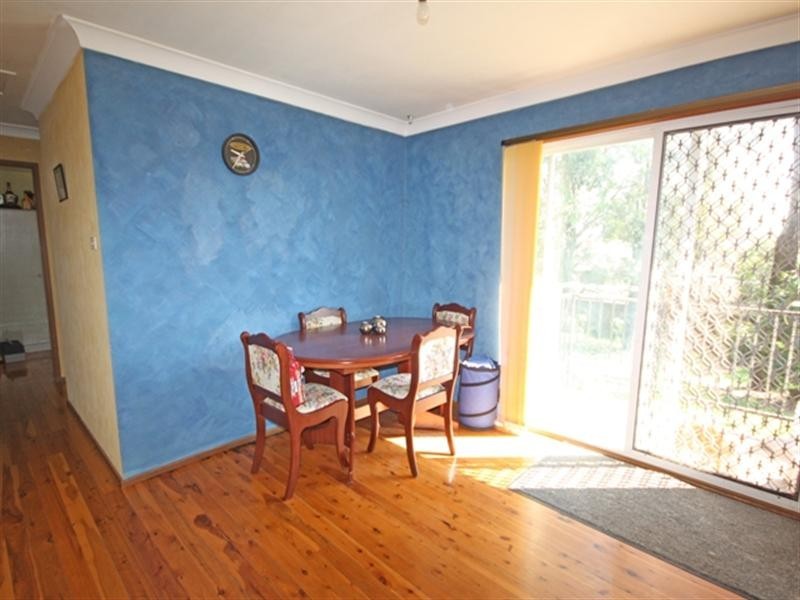 Ambarvale NSW 2560