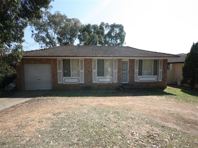Ambarvale NSW 2560