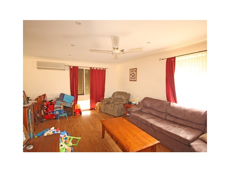 2 Rudge Road, Ambarvale NSW 2560