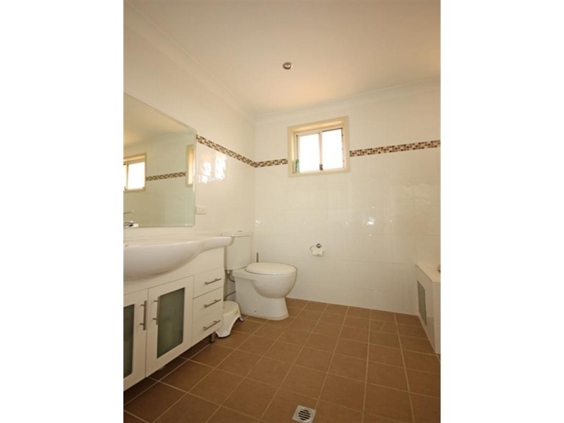 70 Mount Huon Circuit, Glen Alpine NSW 2560