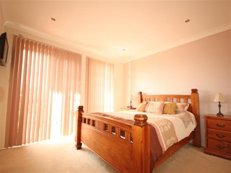 70 Mount Huon Circuit, Glen Alpine NSW 2560