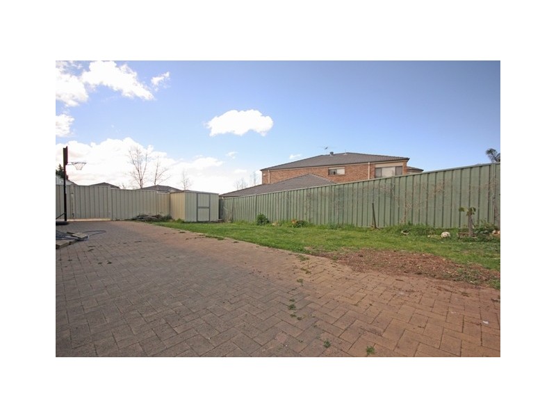 13 Minnamurra Circuit, Prestons NSW 2170