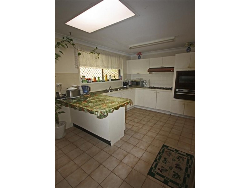 Eschol Park NSW 2558