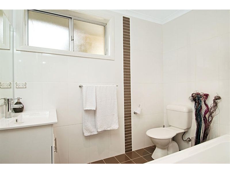 Campbelltown NSW 2560