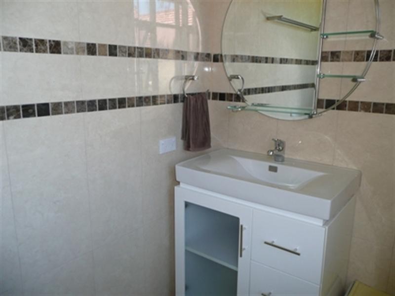 94 Canterbury Road, Glenfield NSW 2167