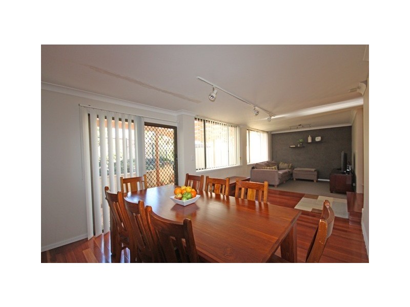 Bradbury NSW 2560