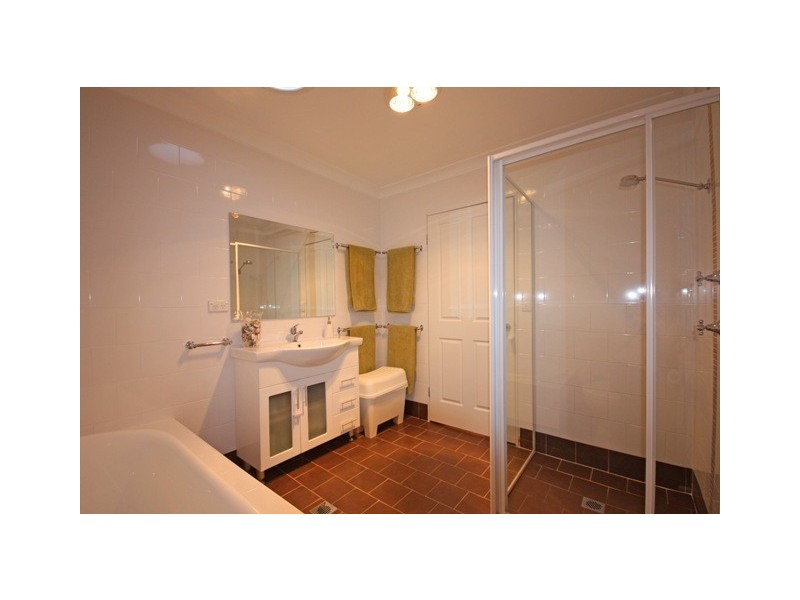 Bradbury NSW 2560