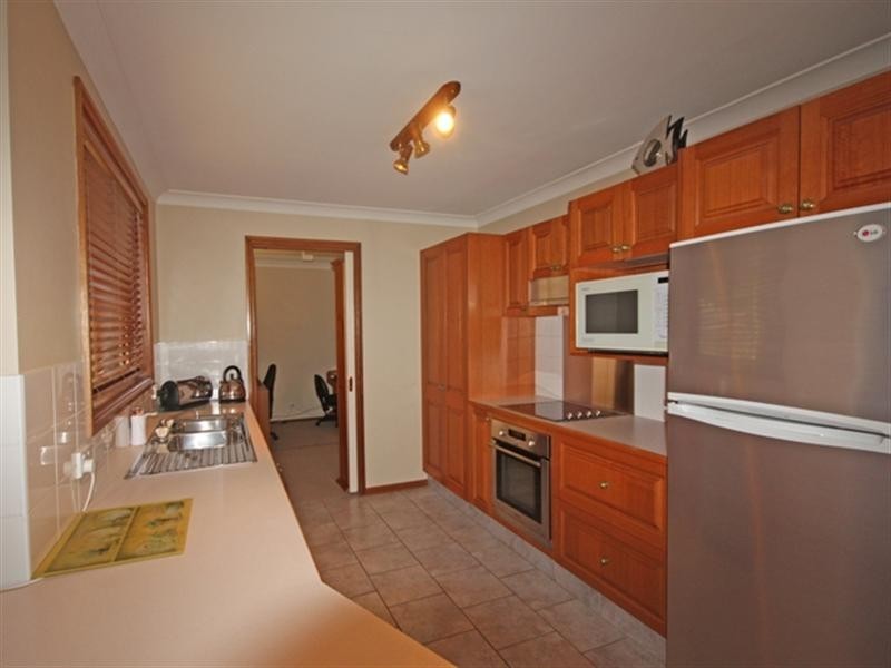 4 Viola Way, Mount Annan NSW 2567