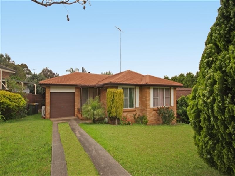 6 Pinot Street, Eschol Park NSW 2558