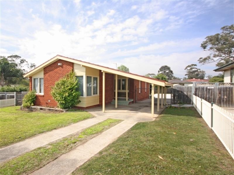 12 Coolabah Place, Macquarie Fields NSW 2564