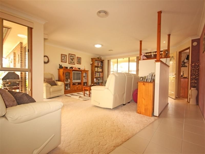 24 Debenham Avenue, Leumeah NSW 2560