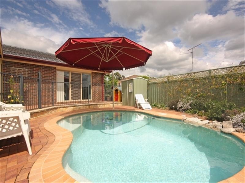 24 Debenham Avenue, Leumeah NSW 2560