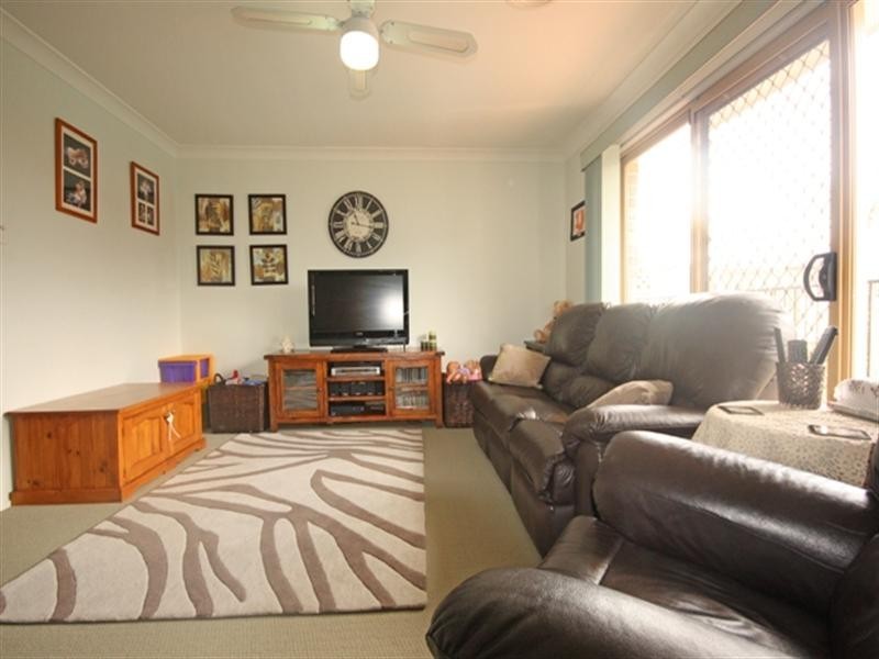 24 Debenham Avenue, Leumeah NSW 2560