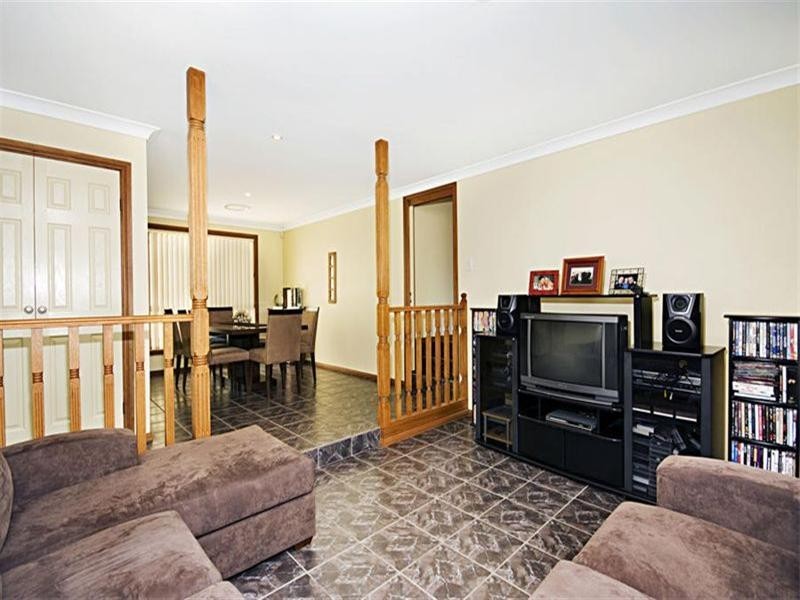 16 Mary Howe Place, Narellan Vale NSW 2567