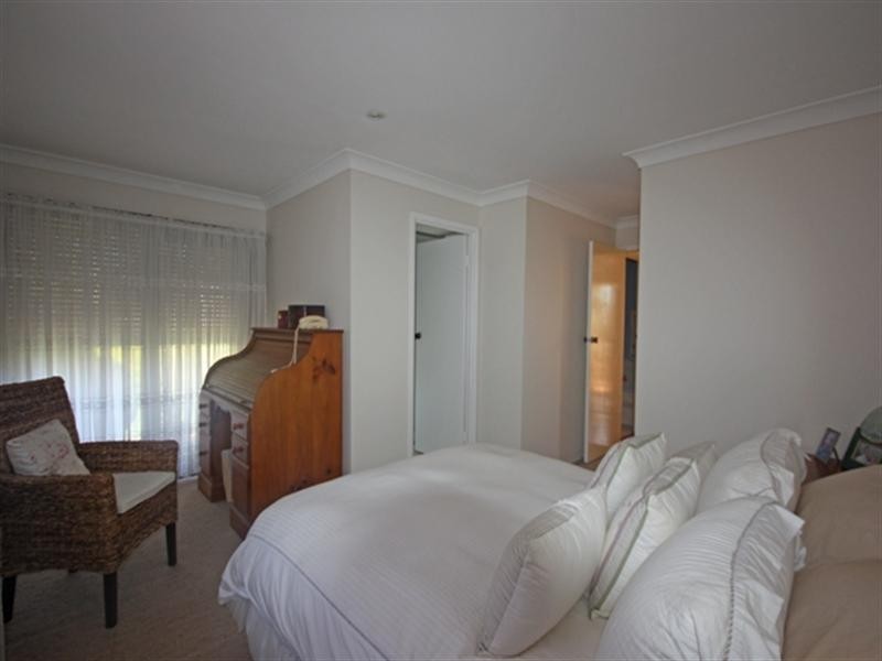 Ruse NSW 2560