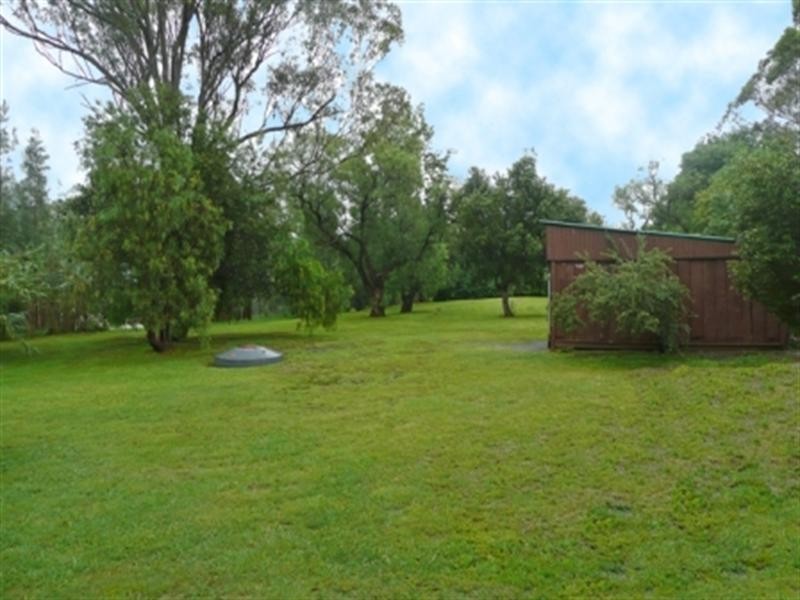 122 The Old Oaks Road, Grasmere NSW 2570