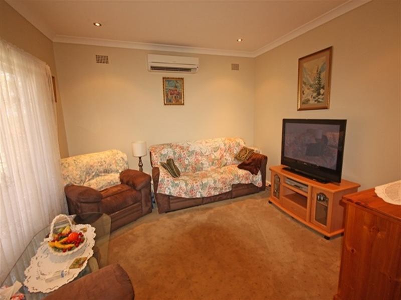 Campbelltown NSW 2560