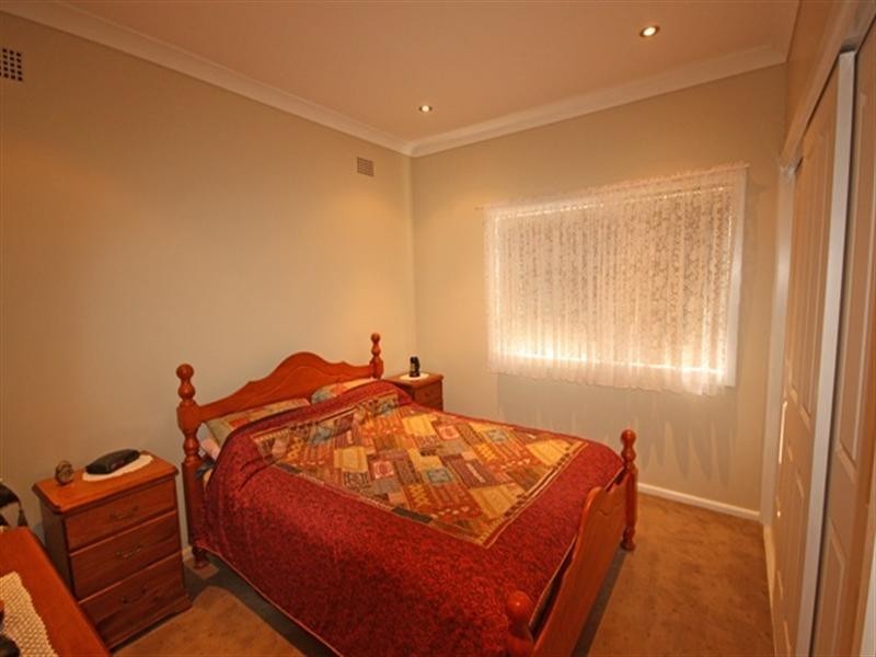 Campbelltown NSW 2560