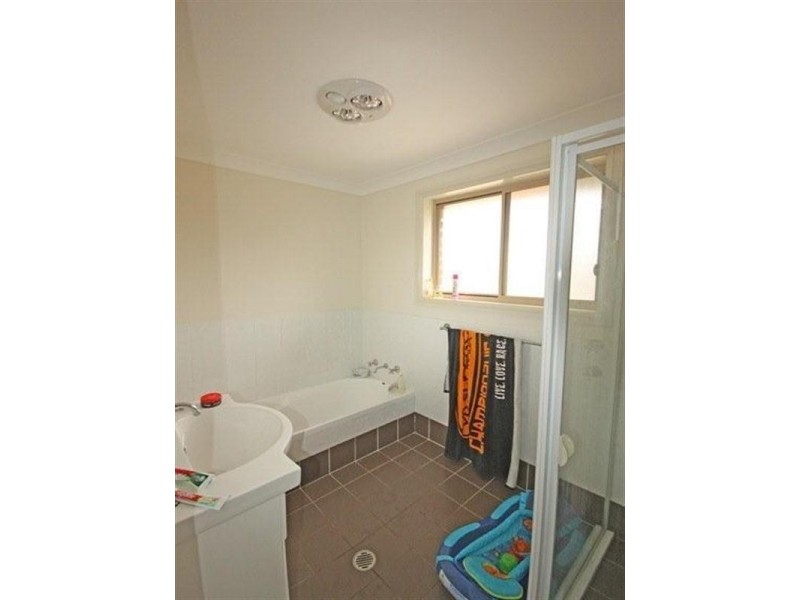 11/7 Thomas Rose Drive, Rosemeadow NSW 2560