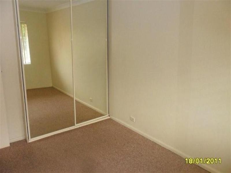 8/60 Lithgow Street, Campbelltown NSW 2560