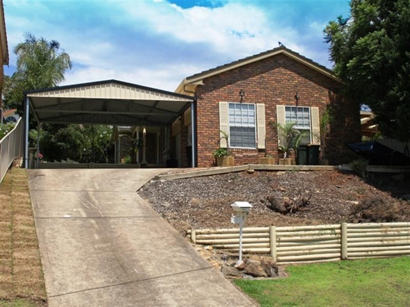 27 Lochalsh Street, St Andrews NSW 2566