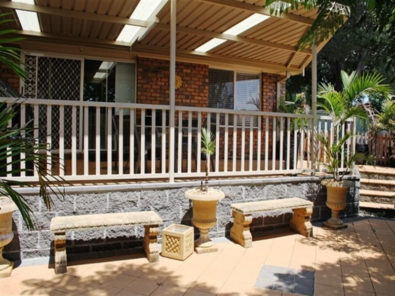 27 Lochalsh Street, St Andrews NSW 2566