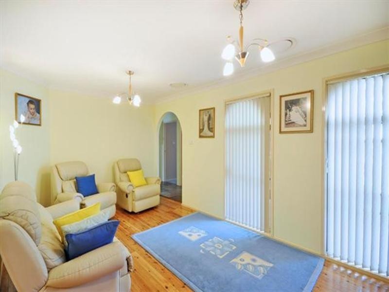 Macquarie Fields NSW 2564