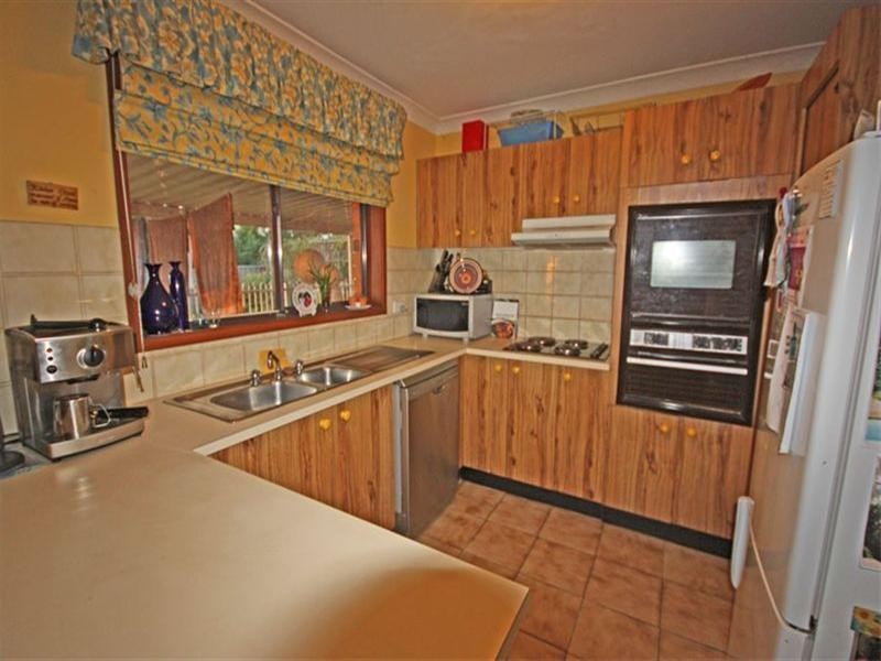 11 Porter Street, Minto NSW 2566