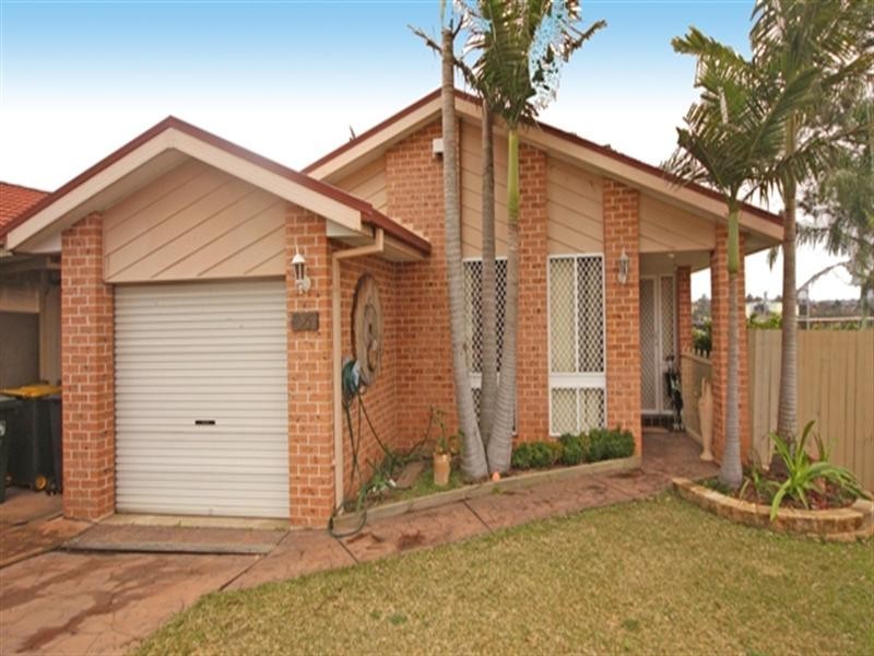 30 Eliza Way, Leumeah NSW 2560